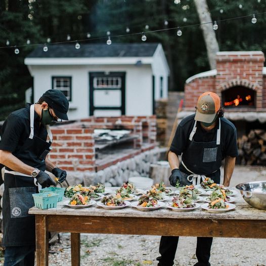 Barn and table catering chefs on duty