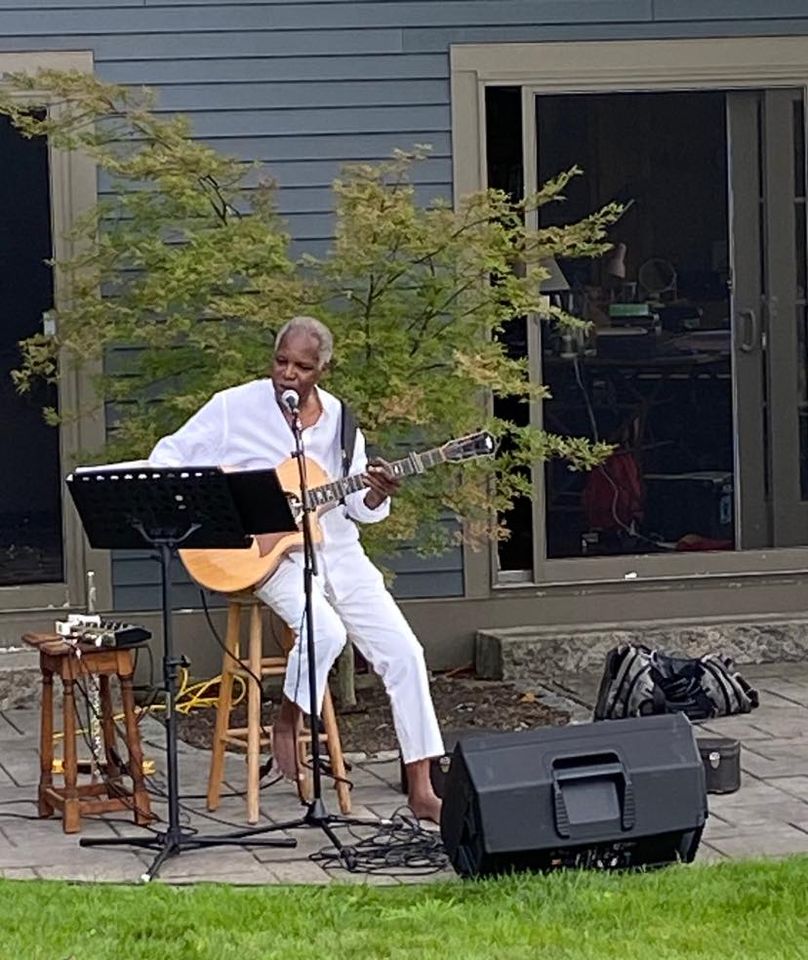 Picture of Rodney maschia the musician and his other musical instruments