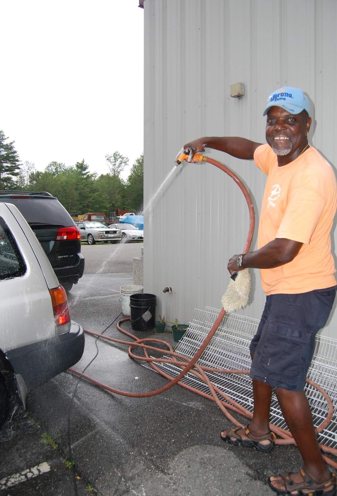 ultimate car care boss washing client car