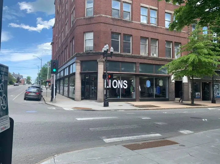 Lions boutique store front at 220 Lisbon St, Lewiston Maine
